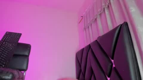 Snapshot of real_sweetbrina chatting on 07/16/26, 12:00 real_sweetbrina online show from 07/16/26, 12:00
