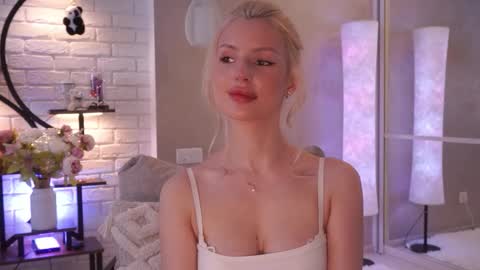 Grace online show from 03/04/26, 06:19