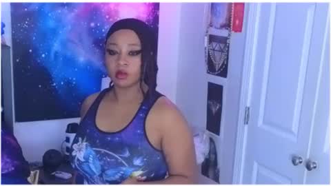 Snapshot of realgoddessdream chatting on 04/30/26, 11:42 realgoddessdream online show from 04/30/26, 11:42