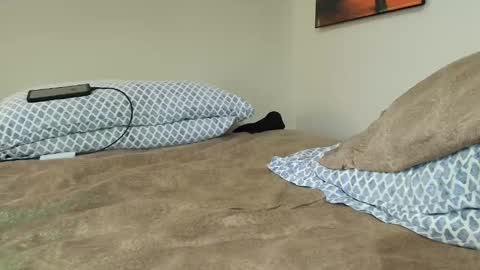 Snapshot of realityunplugged chatting on 11/06/25, 09:10 realityunplugged online show from 11/06/25, 09:10