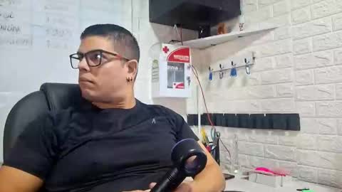 Snapshot of realjoel chatting on 03/29/26, 01:11 Joel online show from 03/29/26, 01:11