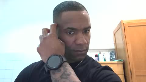 Rey online show from 04/11/26, 05:28