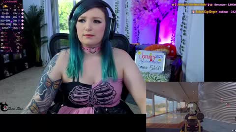 Snapshot of realsamisins chatting on 01/06/25, 10:05 Snap - RealSamiSins online show from 01/06/25, 10:05