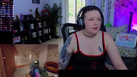 Snapshot of realsamisins chatting on 01/18/25, 02:44 Snap - RealSamiSins online show from 01/18/25, 02:44