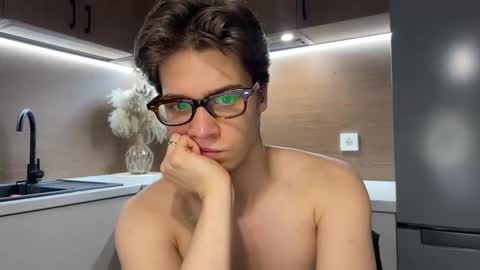 AliceEve online show from 02/15/25, 10:10