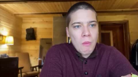 AliceEve online show from 12/03/25, 09:18