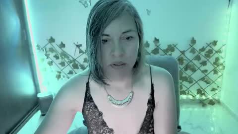 Rebbeca online show from 02/15/26, 10:36