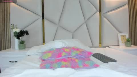 Rebeca online show from 04/23/26, 12:29