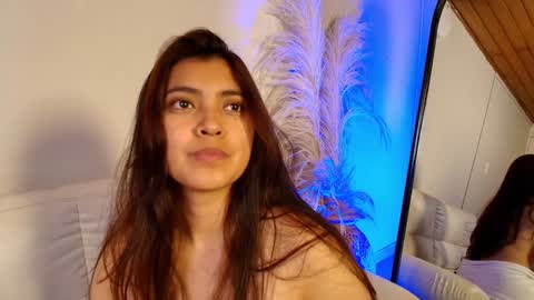 Rebeca Williams online show from 02/03/25, 04:46