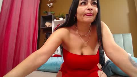 Snapshot of rebecablackx chatting on 02/05/25, 04:48 rebecablackx online show from 02/05/25, 04:48