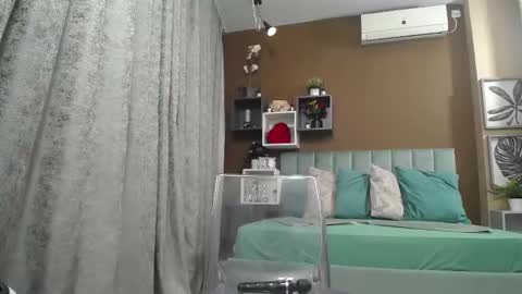 rebecablackx online show from 11/22/25, 04:44