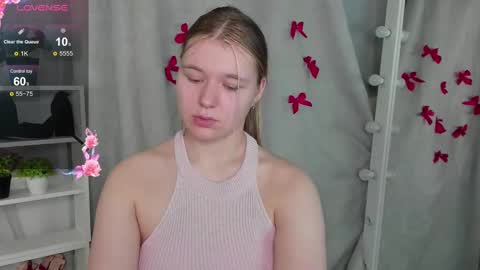 rebecca_____ online show from 02/19/25, 06:32