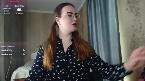 Rebecca online show from 03/30/26, 07:09