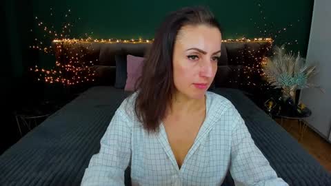 rebecca_diamonds online show from 01/23/25, 08:04