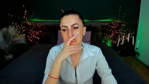 rebecca_diamonds online show from 03/19/26, 07:01