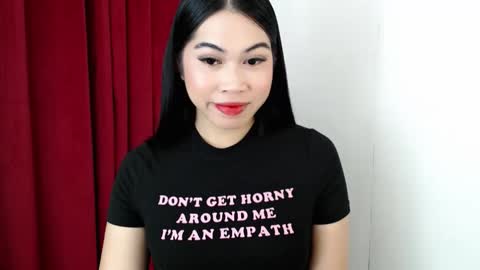 Snapshot of rebecca_slutt chatting on 02/24/26, 12:58 its me asian rebecca online show from 02/24/26, 12:58