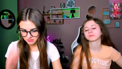 rebecca_smile_ online show from 03/26/26, 01:38