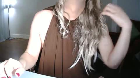 Nadiahorny online show from 01/15/26, 06:55