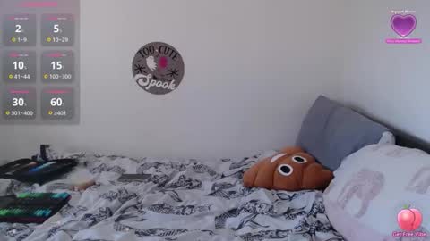 rebeccasummercam online show from 09/25/25, 12:20