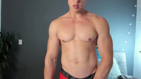 twitter REECET26 instagram RECCETAYLOR online show from 02/07/25, 12:20