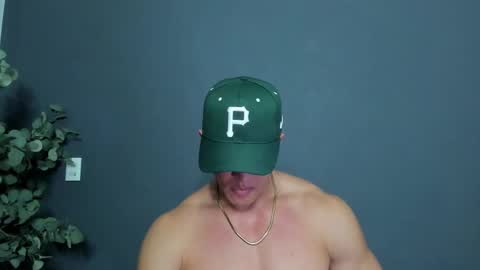 twitter REECET26 instagram RECCETAYLOR online show from 12/15/25, 01:10