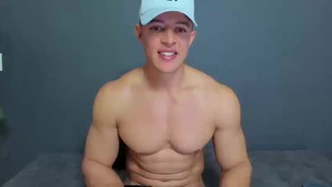 twitter REECET26 instagram RECCETAYLOR online show from 01/09/26, 01:47