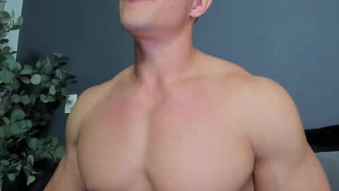 twitter REECET26 instagram RECCETAYLOR online show from 01/14/26, 03:34