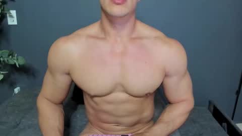 twitter REECET26 instagram RECCETAYLOR online show from 02/15/26, 11:01