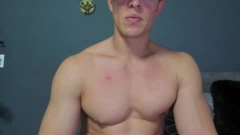 twitter REECET26 instagram RECCETAYLOR online show from 03/09/26, 02:48