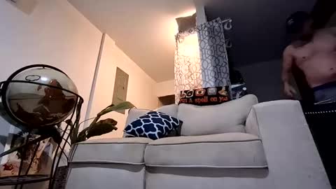 recka810 online show from 10/27/25, 02:10