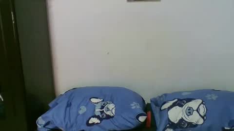 red08fox online show from 05/19/26, 04:02