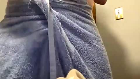 Snapshot of red24devils chatting on 09/24/25, 12:14 red24devils online show from 09/24/25, 12:14