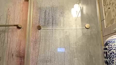 Snapshot of red24devils chatting on 10/22/25, 11:21 red24devils online show from 10/22/25, 11:21