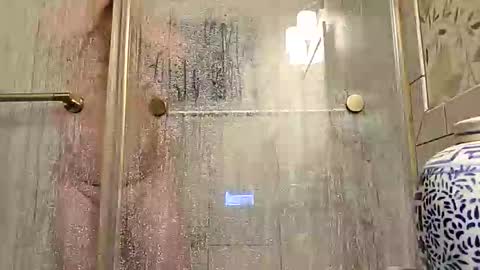 Snapshot of red24devils chatting on 10/25/25, 04:24 red24devils online show from 10/25/25, 04:24