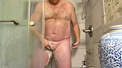 Snapshot of red24devils chatting on 11/16/25, 06:35 red24devils online show from 11/16/25, 06:35