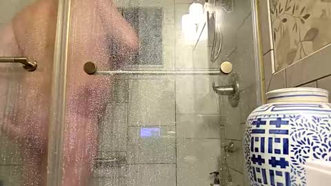 Snapshot of red24devils chatting on 12/15/25, 12:31 red24devils online show from 12/15/25, 12:31