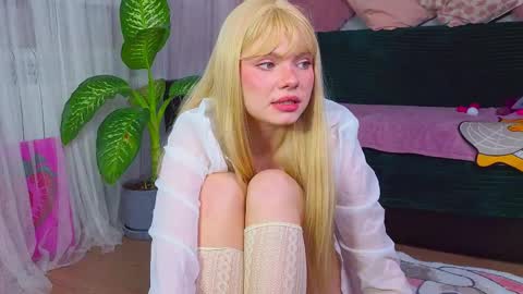 red__candy online show from 04/22/26, 01:34