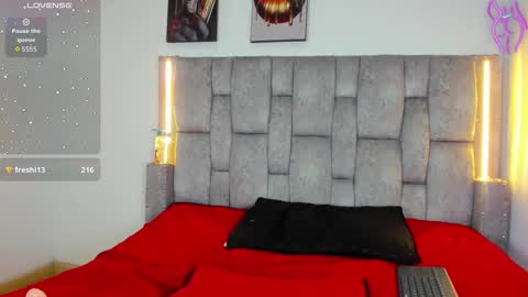 Snapshot of red__lustt chatting on 02/19/26, 04:25 Amber online show from 02/19/26, 04:25