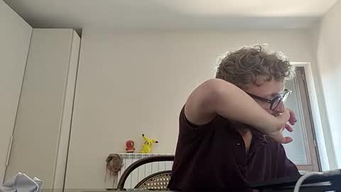 red_dragon1994 online show from 05/04/26, 11:06