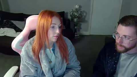 Red -  online show from 01/04/25, 09:20