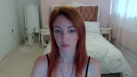 Snapshot of red_firesquirt chatting on 07/03/26, 11:16 Red - online show from 07/03/26, 11:16