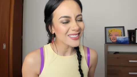 red_flower203 online show from 01/14/25, 01:26