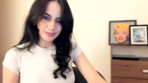 red_flower203 online show from 01/14/26, 01:00