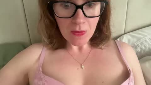 Rosie online show from 02/15/26, 01:20