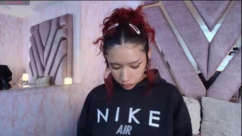 red_pandaa online show from 12/23/25, 02:31