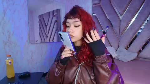 red_pandaa online show from 04/21/26, 03:24