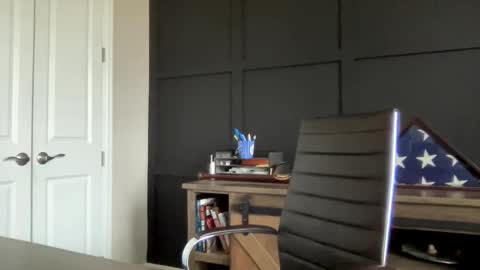 RedBull online show from 12/23/24, 03:23