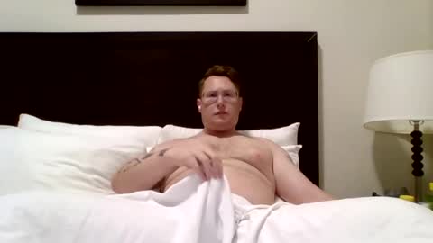 Snapshot of redbwc96 chatting on 06/10/26, 11:20 redbwc96 online show from 06/10/26, 11:20