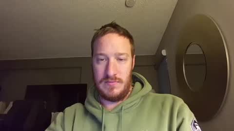 Snapshot of reddawg14 chatting on 02/03/25, 01:41 reddawg14 online show from 02/03/25, 01:41