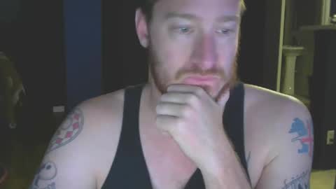 Snapshot of reddawg14 chatting on 10/06/25, 01:14 reddawg14 online show from 10/06/25, 01:14